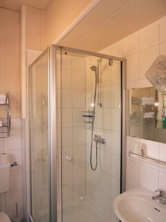 Pension Pfefferdohle Velden am Woerthersee Exterior photo